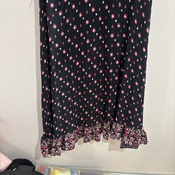 Free people boho Black and pink floral midi dress size large one button missing - Picture 7 of 7